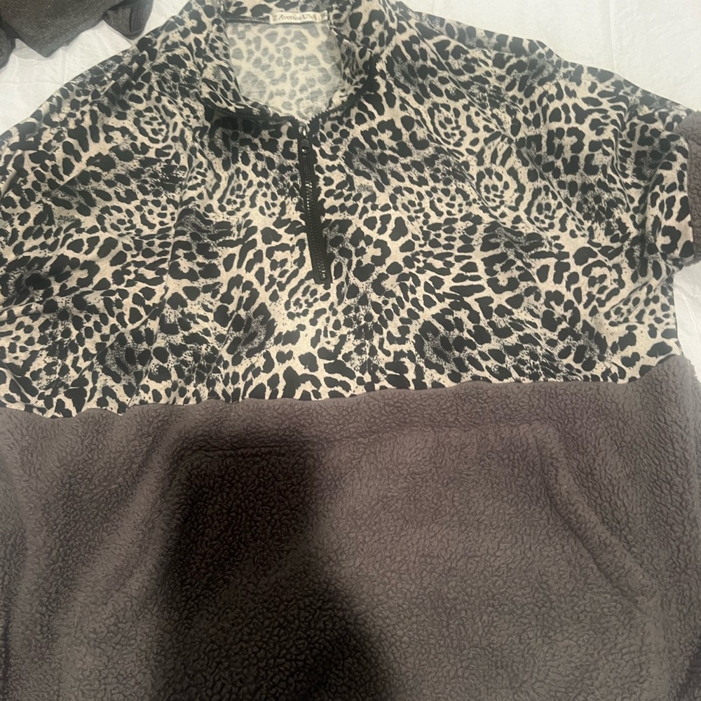 Women’s plus size 1x 3/4 zip fleece